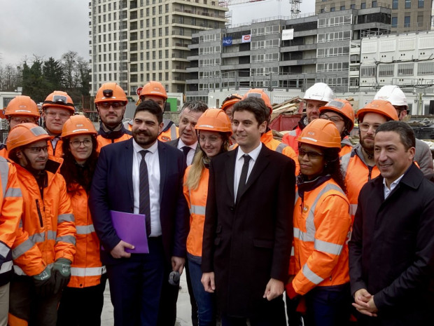 Attal Chantier Villejuif
