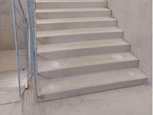 Escalier pr&eacute;fabriqu&eacute; b&eacute;ton Soriba
