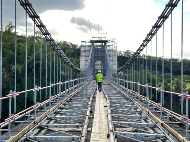 Pont suspendu de la Rivi&egrave;re de l\'Est La R&eacute;union