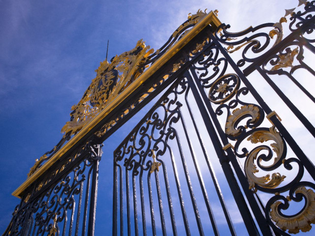 Grille ch&acirc;teau de Dampierre