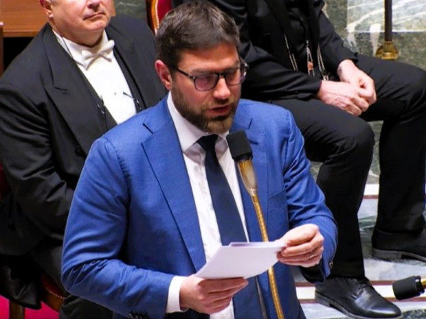Vincent Jeanbrun, ministre du Logement et de la Ville, lors de la s&eacute;ance de questions au gouvernement &agrave; l\'Assembl&eacute;e nationale le 25 mars 2026