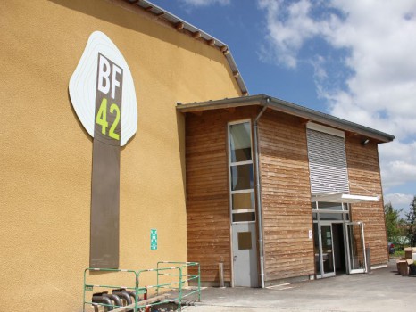Inauguration de l\'usine bois BF 42 de Poujoulat 