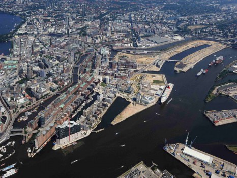 Le projet d\'aménagement de l\'\'\'Überseequartier\'\' sur les rives de l\'Elbe à Hambourg (Allemagne)