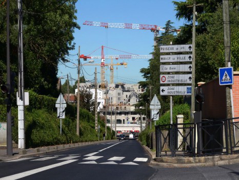 Etat d\'avancement des projets dédiés à l\'éco-quartier de Louvres et Puiseux-en-France (EPA Plaine de France) conçu et coordonnée par l\'atelier d\'architecte Roland Castro-Sophie Denissof et associés. 