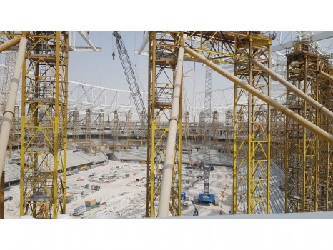 Stade Al Rayyan en construction, Qatar