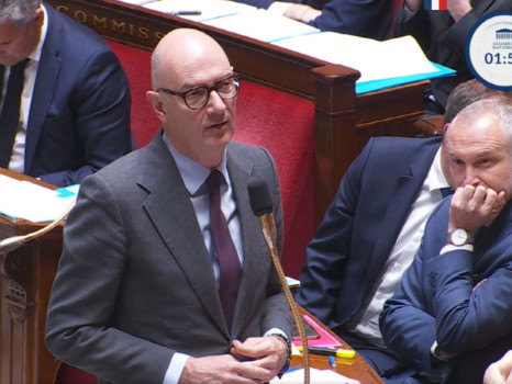 Le ministre de l\'Economie, Roland Lescure, lors de la s&eacute;ance des questions au gouvernement, le 7 avril 2026.